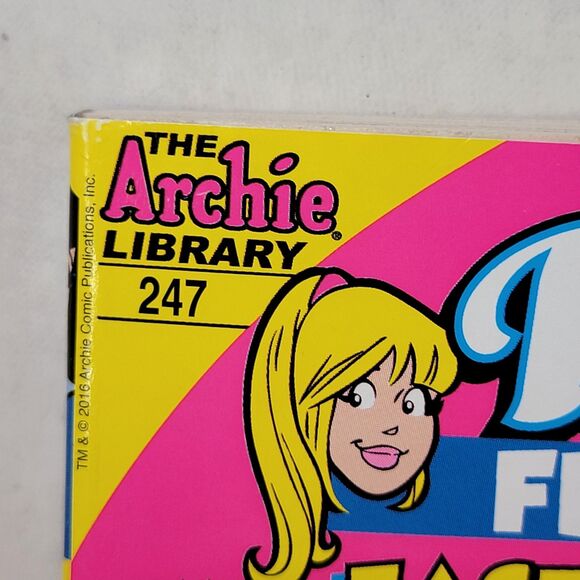 Betty & Veronica Friends Easter Annual #247 - Picture 2 of 6